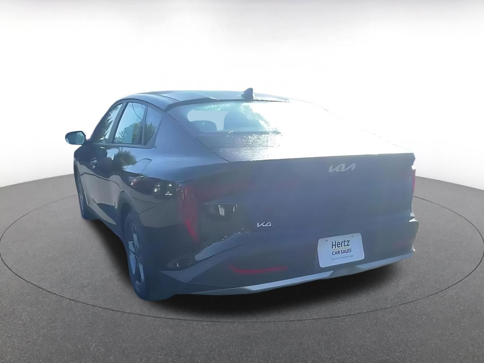 Used 2025 Kia K4 LXS image 11