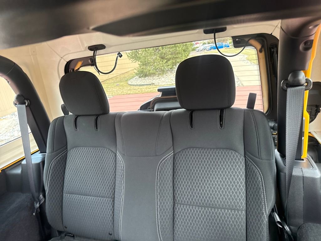 Used 2021 Jeep Wrangler Sport image 17