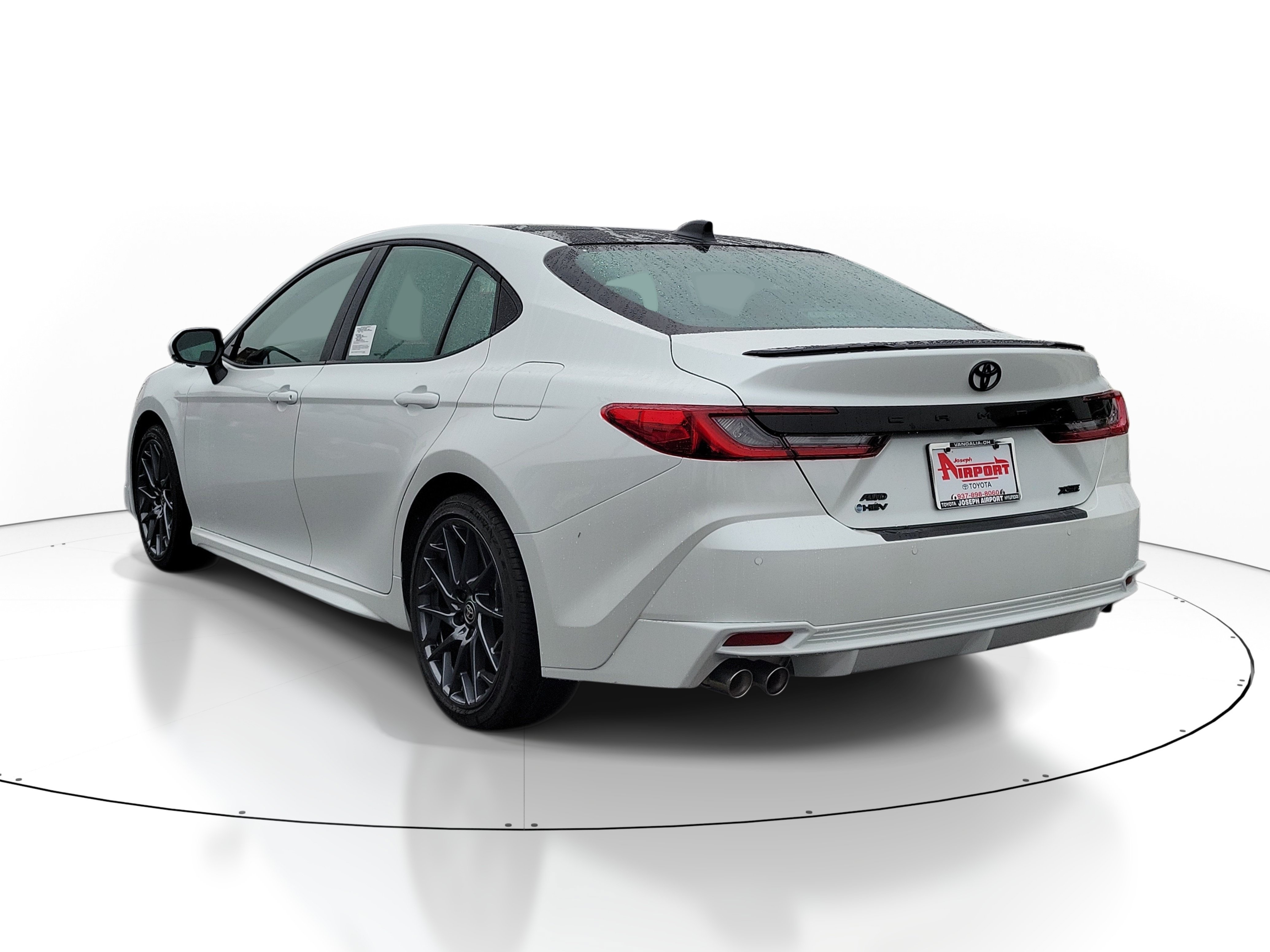 New 2026 Toyota Camry XSE w/ Premium Plus Package AWD/4WD image 3