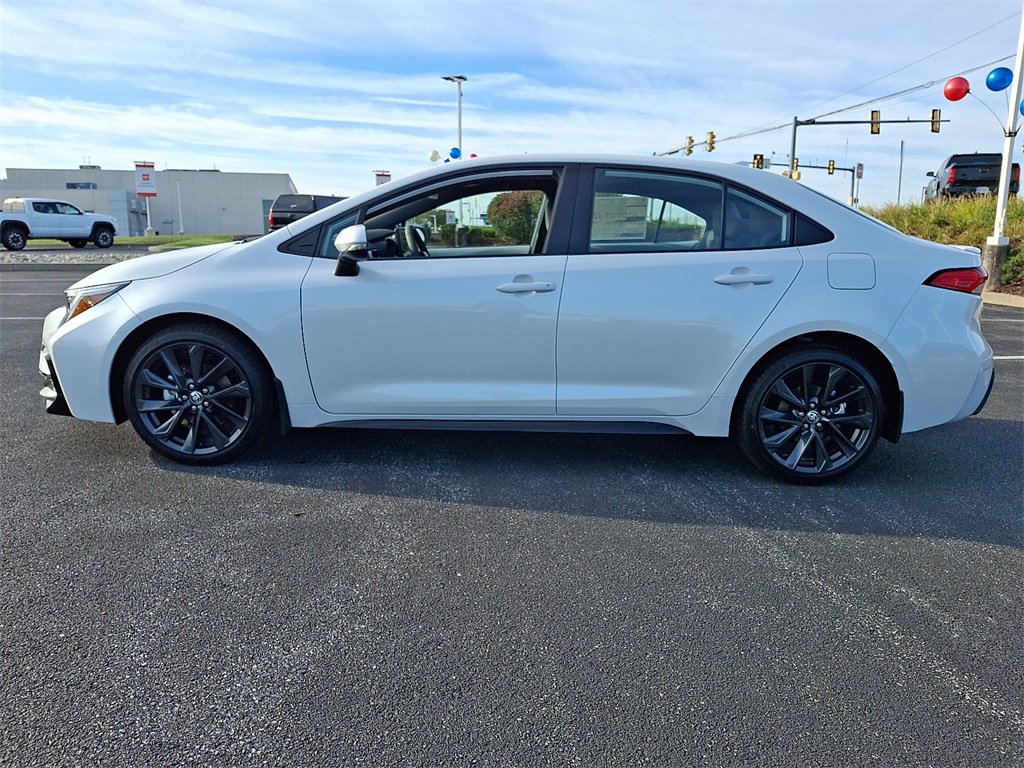 New 2026 Toyota Corolla SE image 4