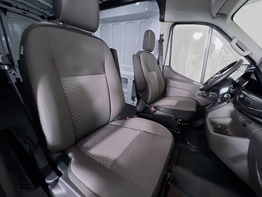New 2026 Ford Transit 250 148 Medium Roof image 16