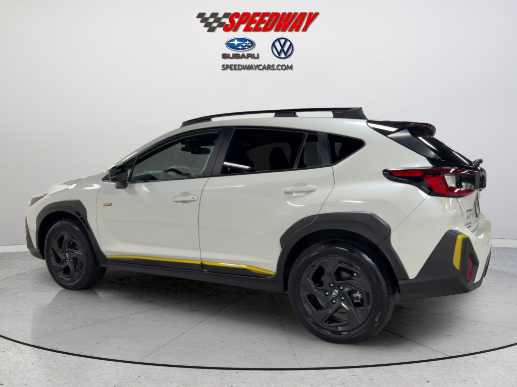 Used 2024 Subaru Crosstrek 2.5i Sport AWD/4WD image 9