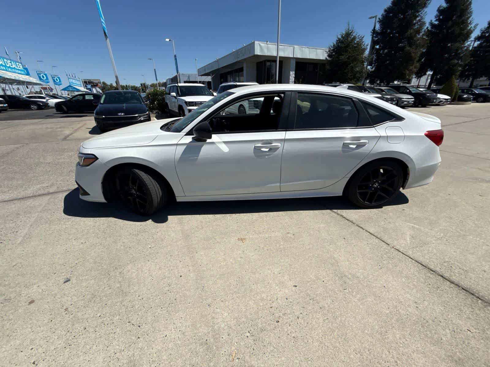 Used 2024 Honda Civic Sport image 6