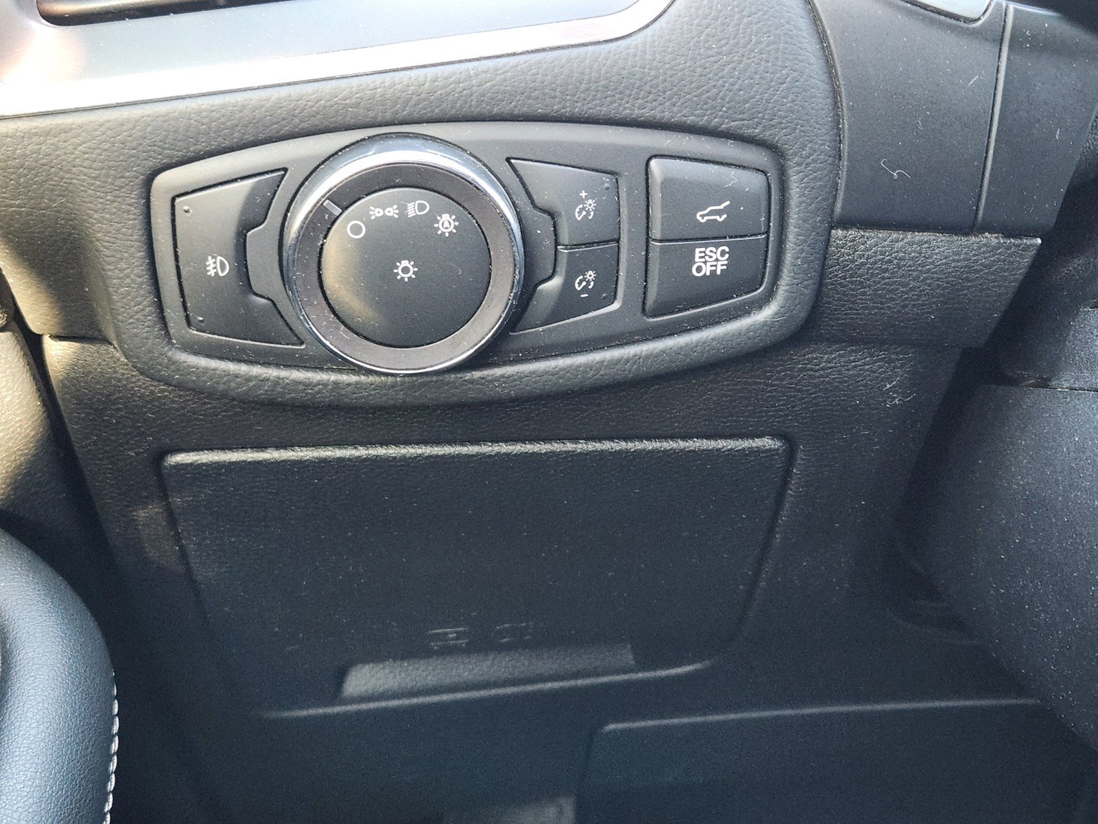 Used 2019 Ford Edge ST w/ Equipment Group 401A AWD/4WD image 19