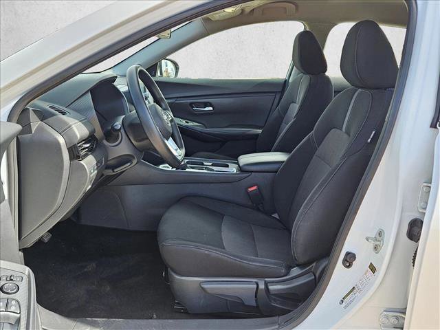 Used 2024 Nissan Sentra SV FWD image 15
