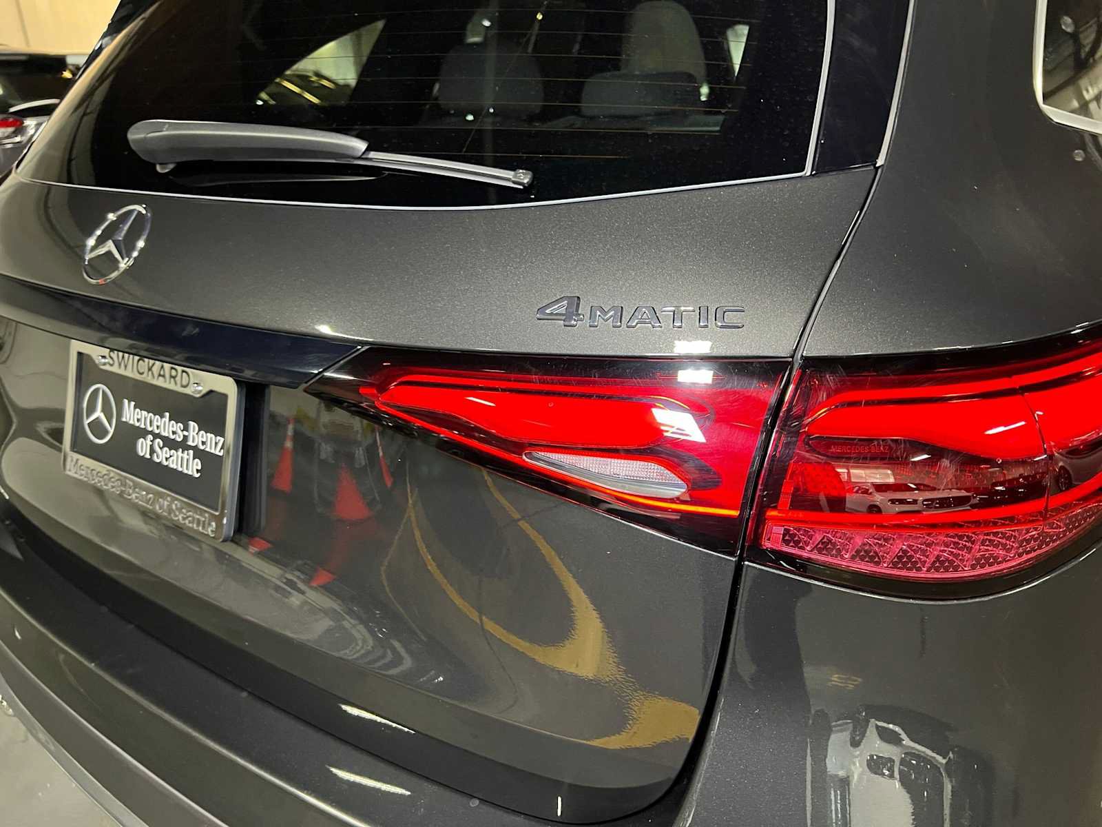 Used 2026 Mercedes-Benz GLC 300 4MATIC image 15