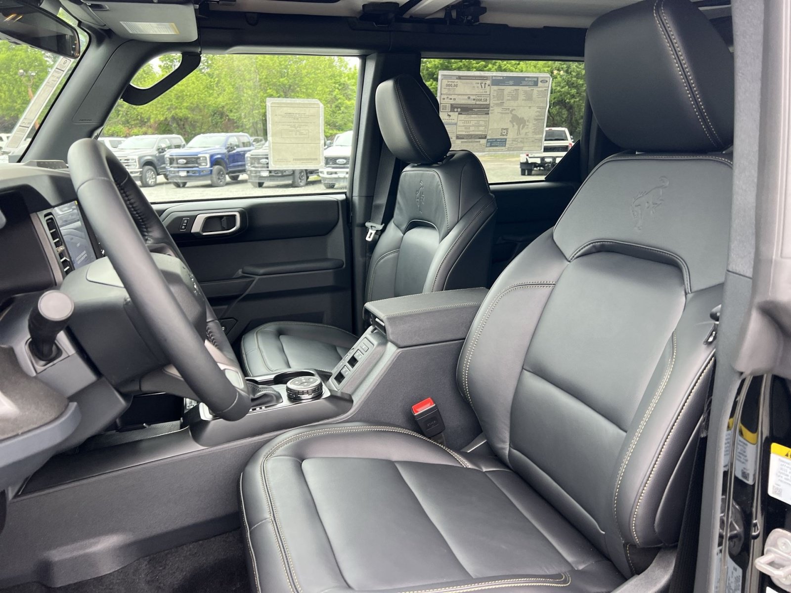 New 2026 Ford Bronco Badlands AWD/4WD image 13