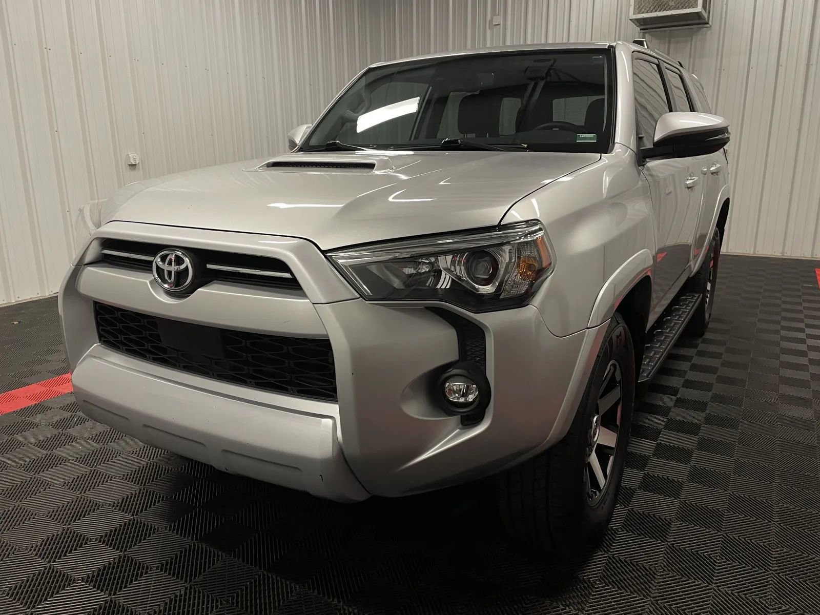 Used 2022 Toyota 4Runner TRD Off-Road Premium image 10
