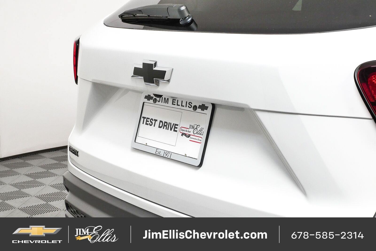 New 2026 Chevrolet Trax LT w/ Driver Confidence Package FWD image 33