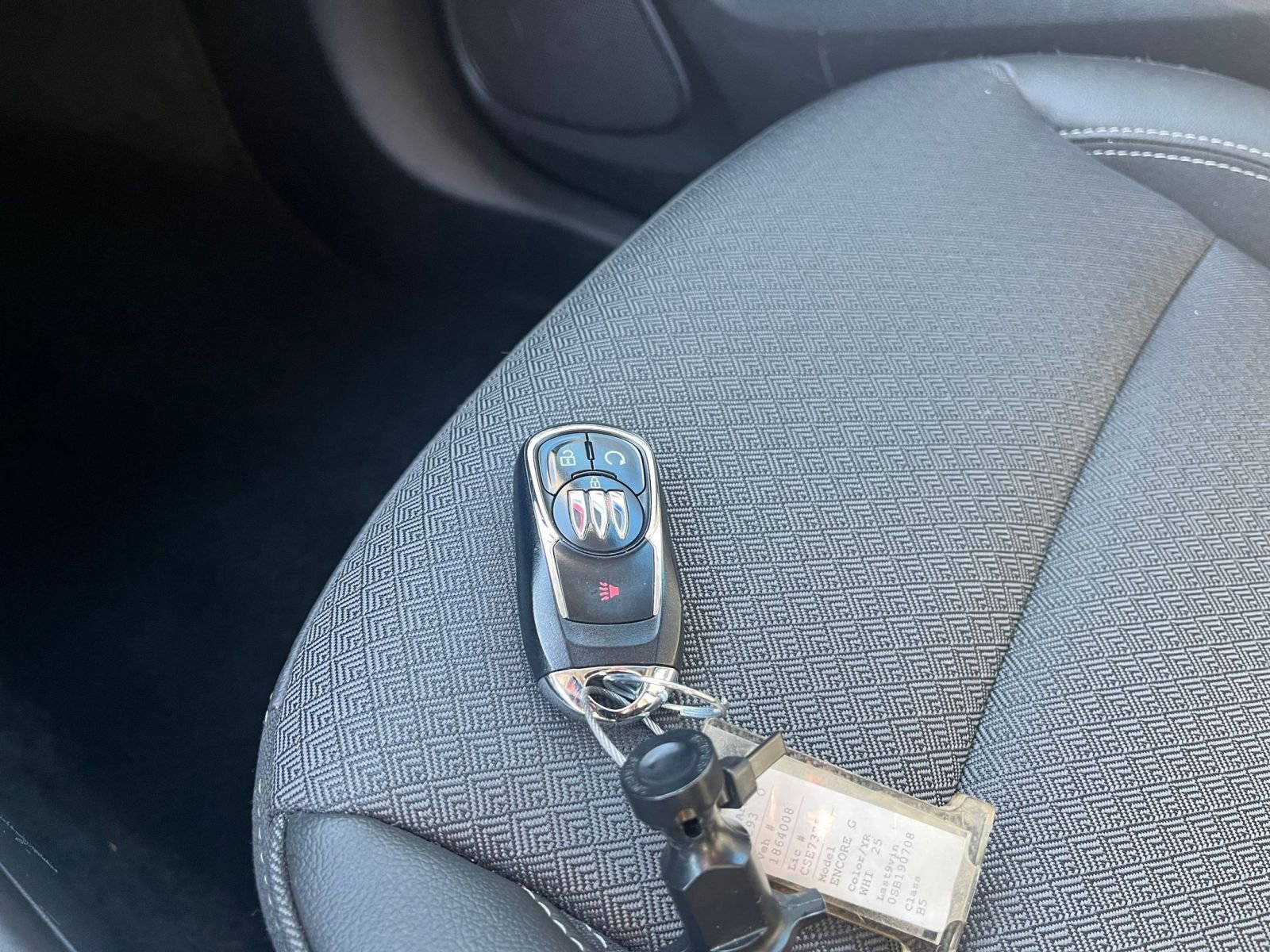 Used 2025 Buick Encore GX Preferred image 21