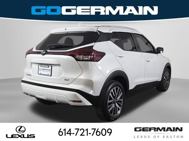 Used 2024 Nissan Kicks SV FWD image 9