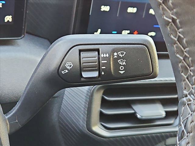 Used 2025 Ford Mustang Coupe RWD image 22
