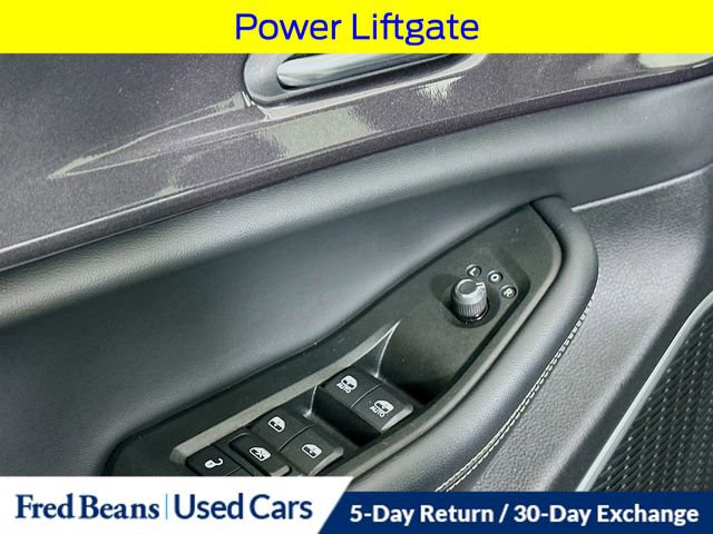 Used 2021 Jeep Grand Cherokee L Laredo w/ Luxury Tech Group I image 22