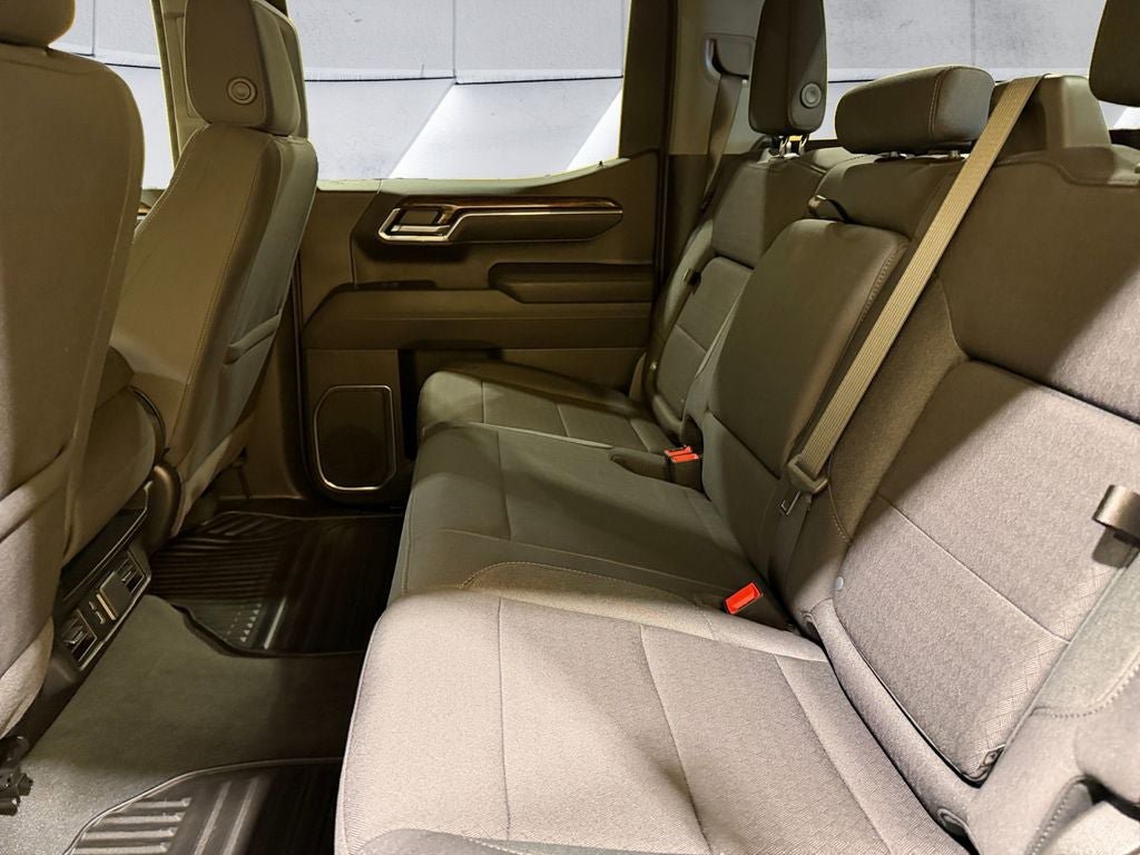 Used 2026 GMC Sierra 1500 Elevation image 14