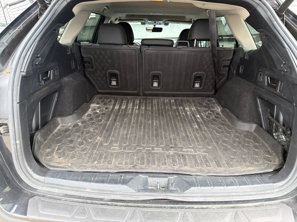 Used 2020 Subaru Outback Onyx Edition XT w/ Popular Package #2 AWD/4WD image 4
