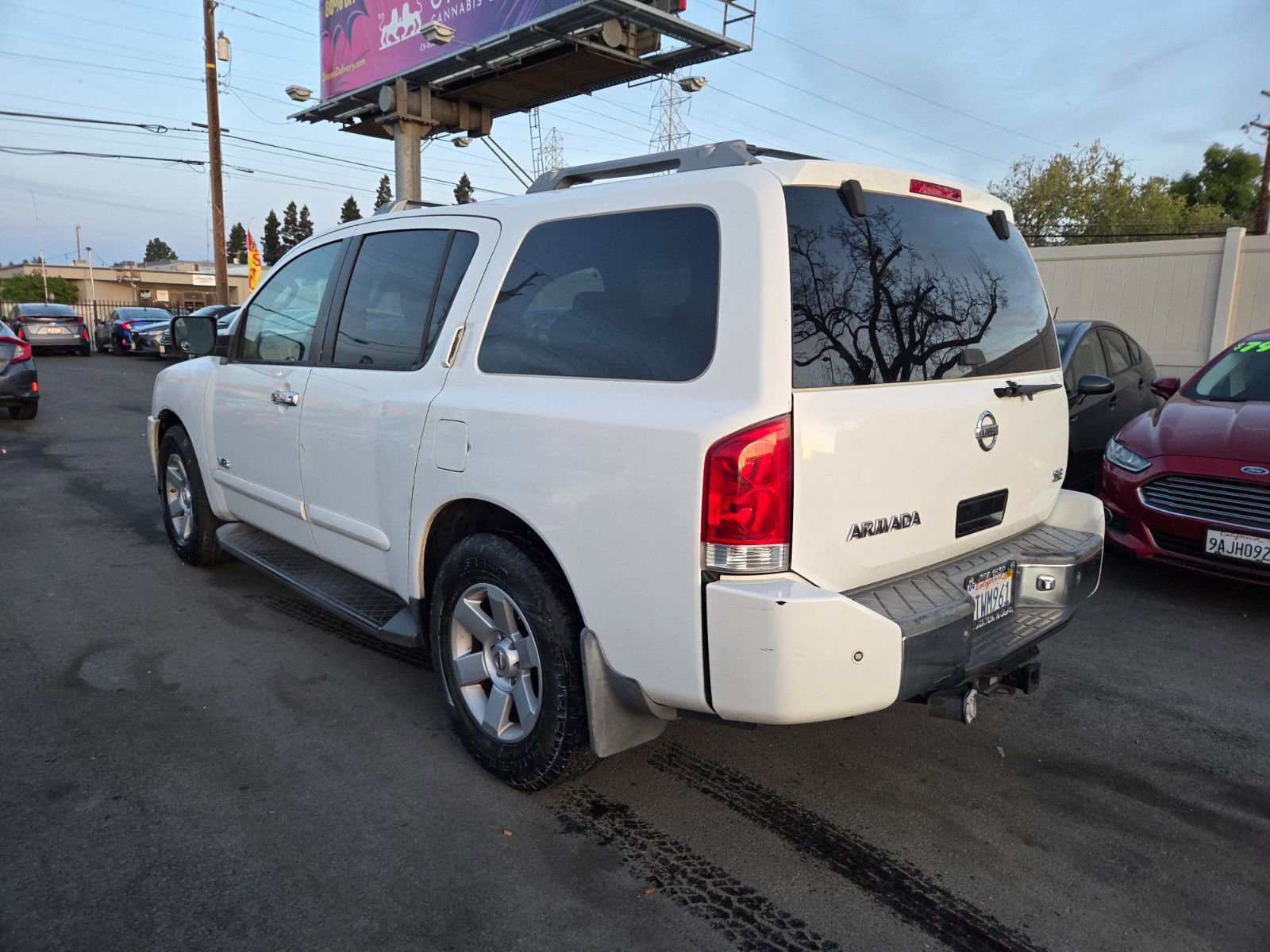 Used 2006 Nissan Armada SE image 2