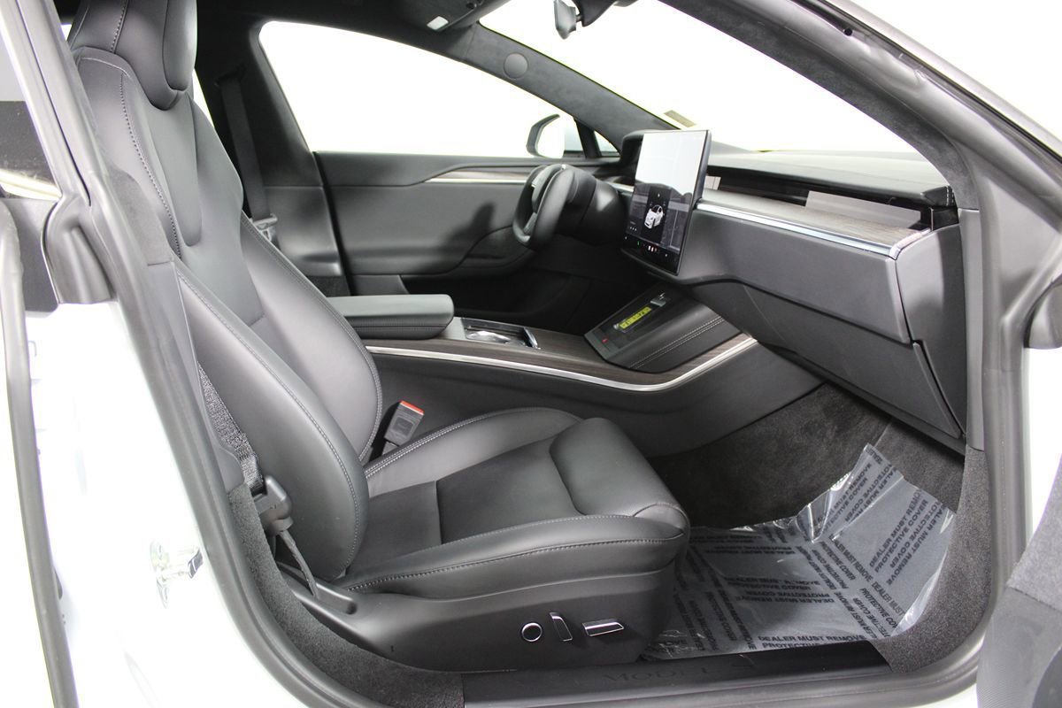 Used 2022 Tesla Model S AWD/4WD image 12