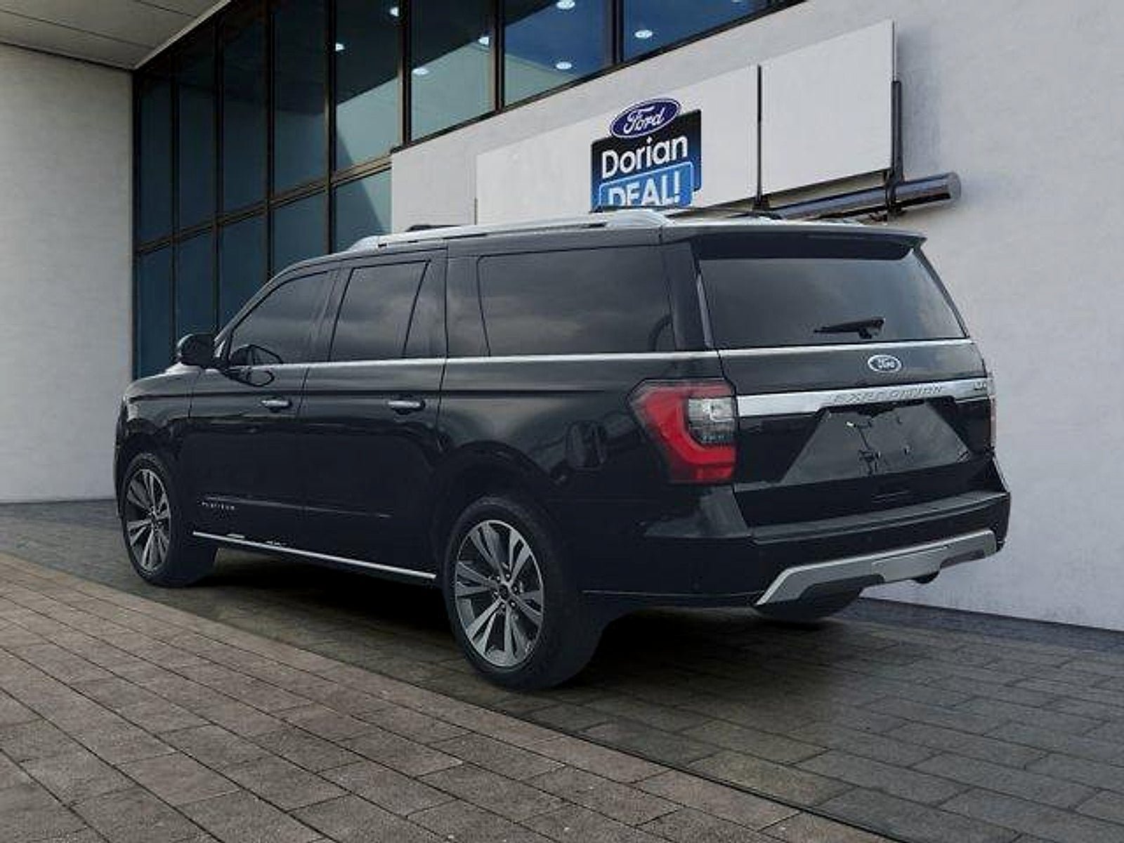 Used 2021 Ford Expedition Max Platinum AWD/4WD image 5