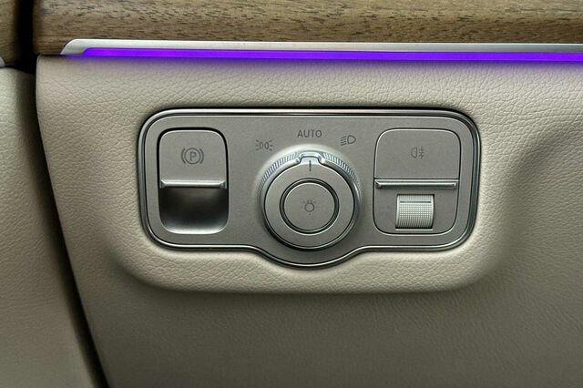 Certified 2024 Mercedes-Benz GLE 450 4MATIC image 32