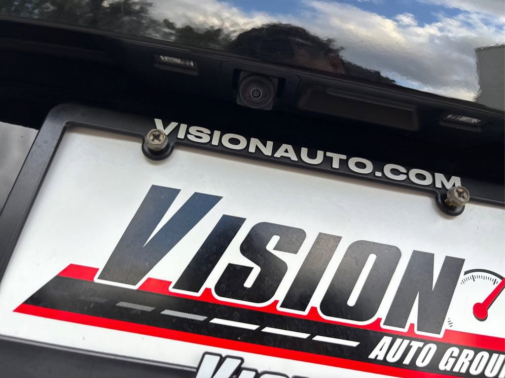 Certified 2024 Buick Encore GX Avenir image 15