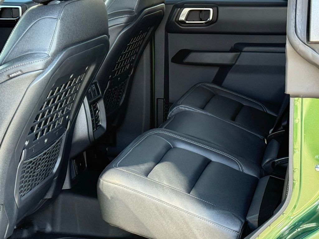 New 2025 Ford Bronco Badlands w/ Black Appearance Package image 8