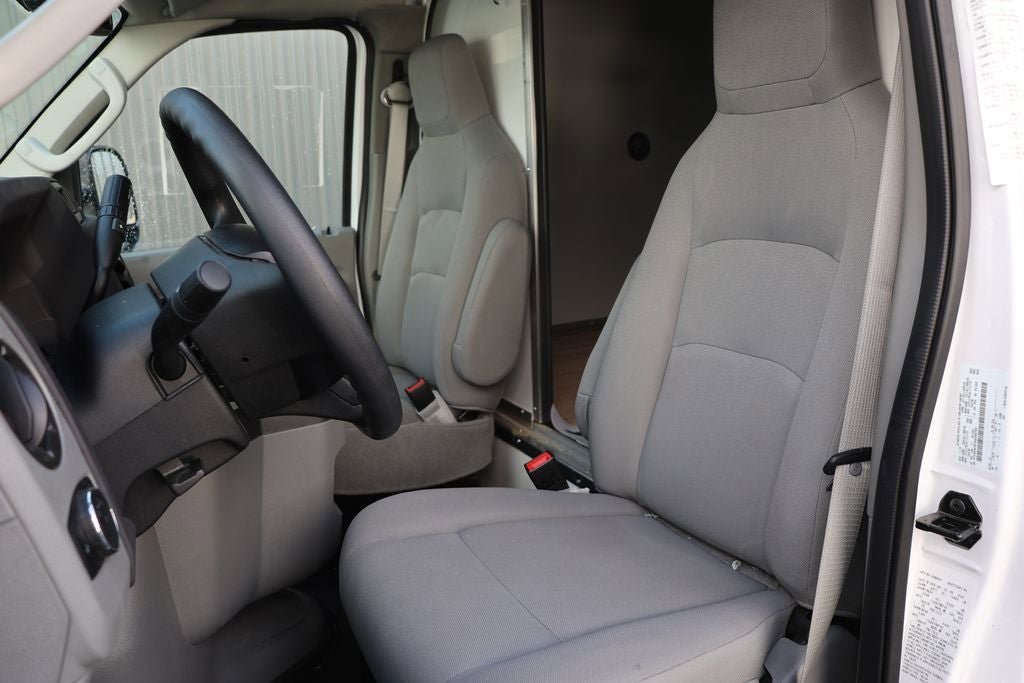 New 2025 Ford E-450 and Econoline 450 Super Duty w/ Power Equipment Group RWD image 26