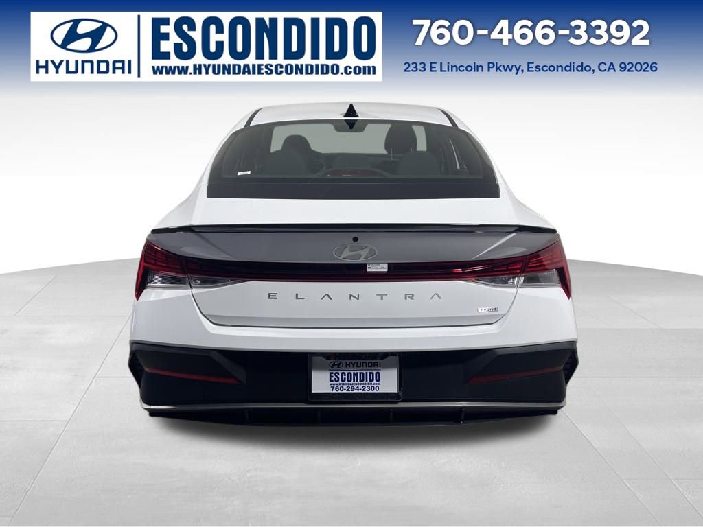 New 2025 Hyundai Elantra SEL image 4