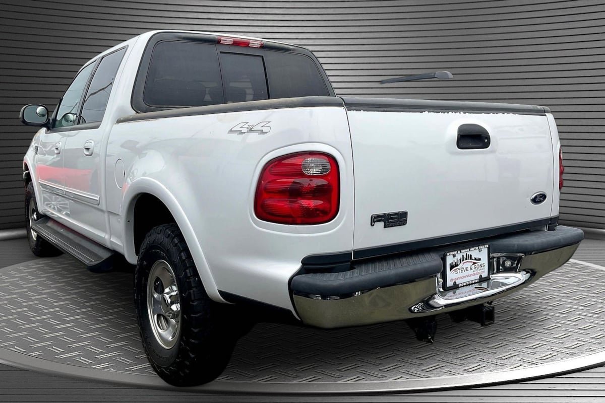 Used 2003 Ford F150 XLT AWD/4WD image 4