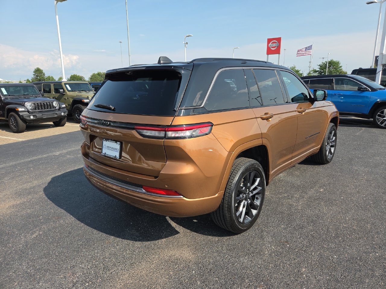 New 2026 Jeep Grand Cherokee Limited AWD/4WD image 7