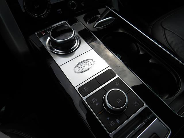 Used 2022 Land Rover Range Rover P525 Westminster Edition AWD/4WD image 16