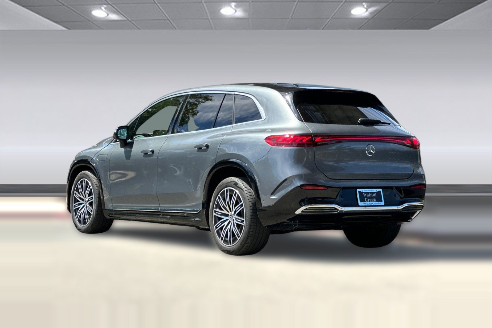 Certified 2023 Mercedes-Benz EQS 450+ 4MATIC SUV image 3