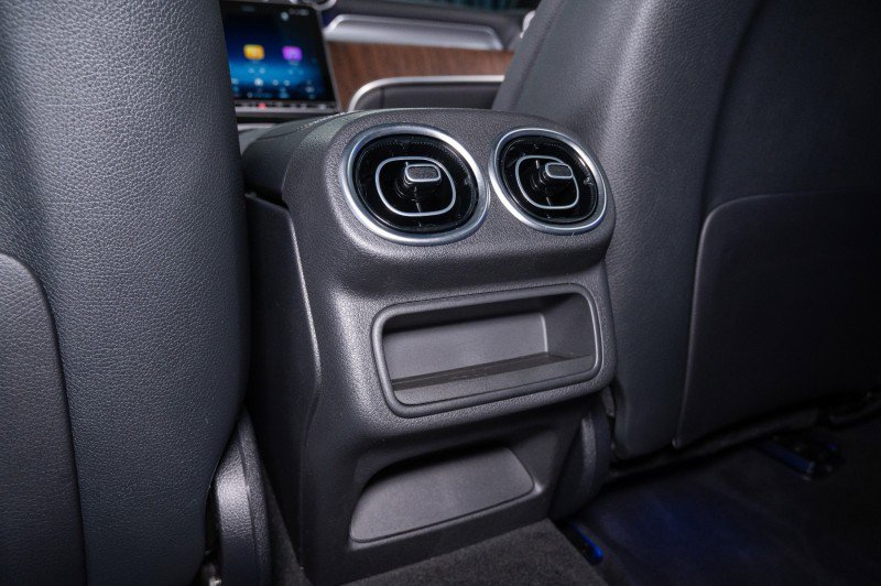 Certified 2026 Mercedes-Benz GLC 300 image 21