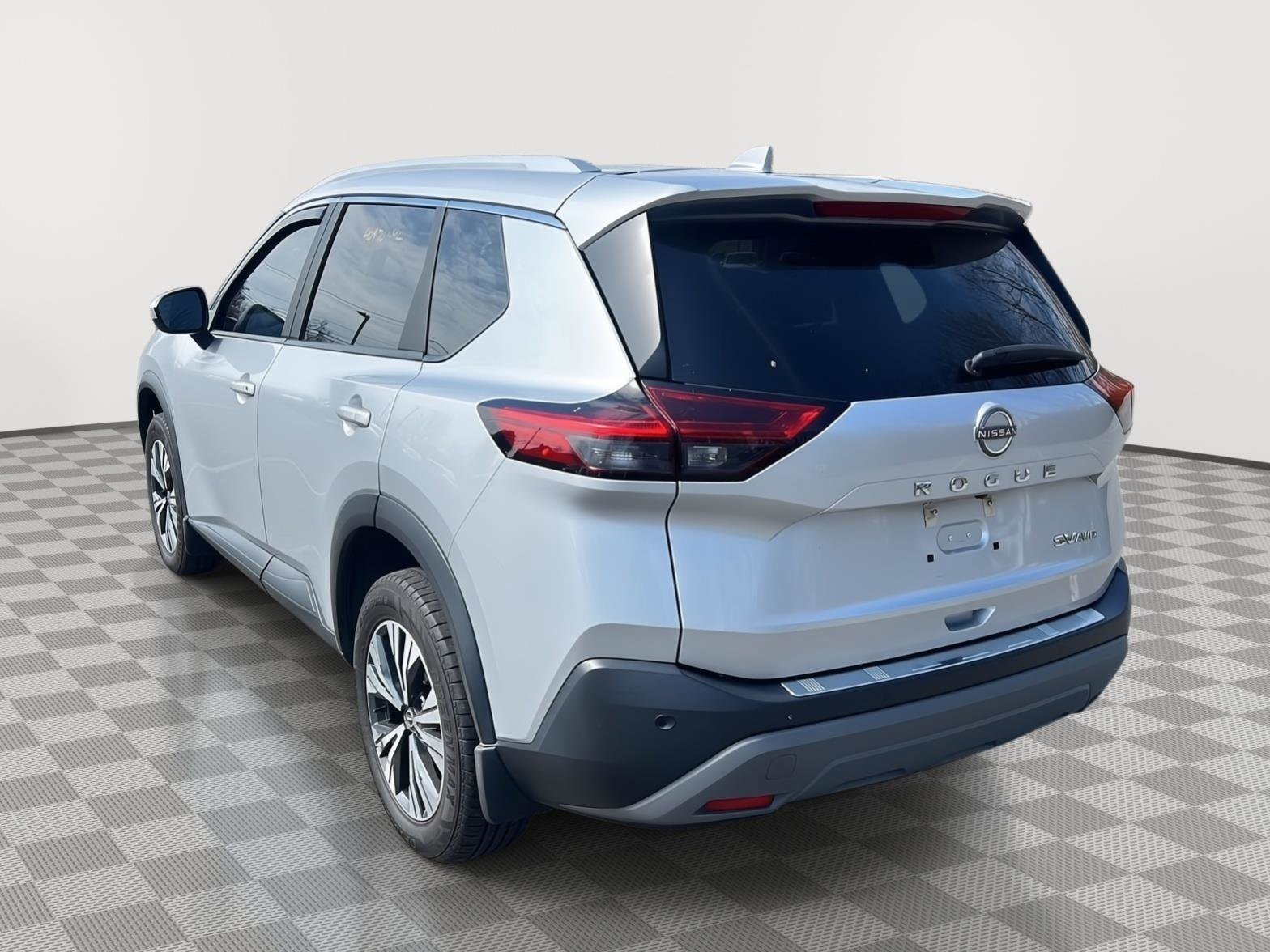 Certified 2023 Nissan Rogue SV w/ SV Premium B Package image 7