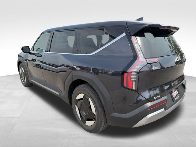 New 2026 Kia EV9 Light RWD image 5