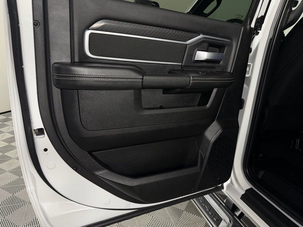 Used 2025 RAM 2500 Lone Star image 27