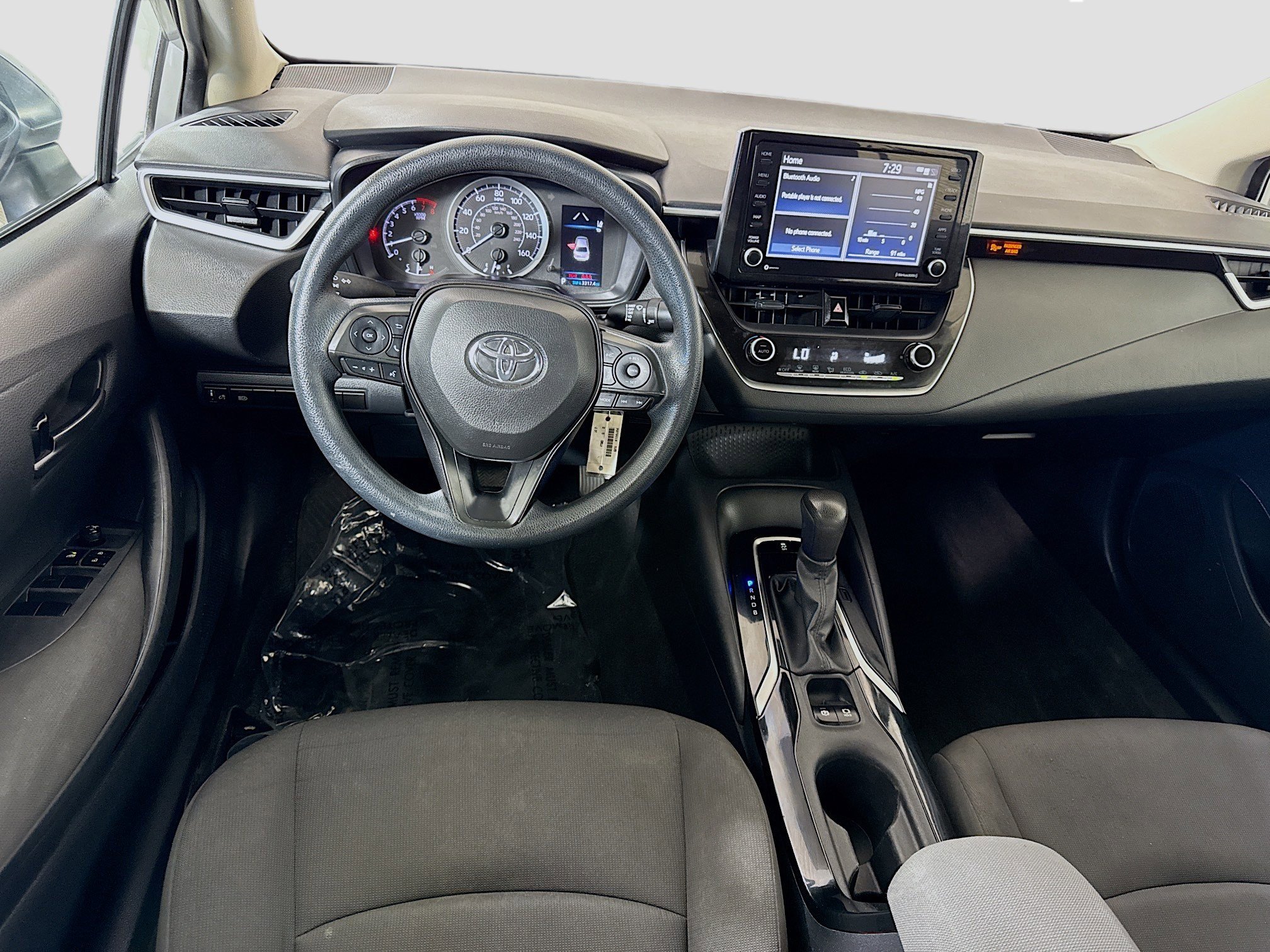 Used 2022 Toyota Corolla LE FWD image 17
