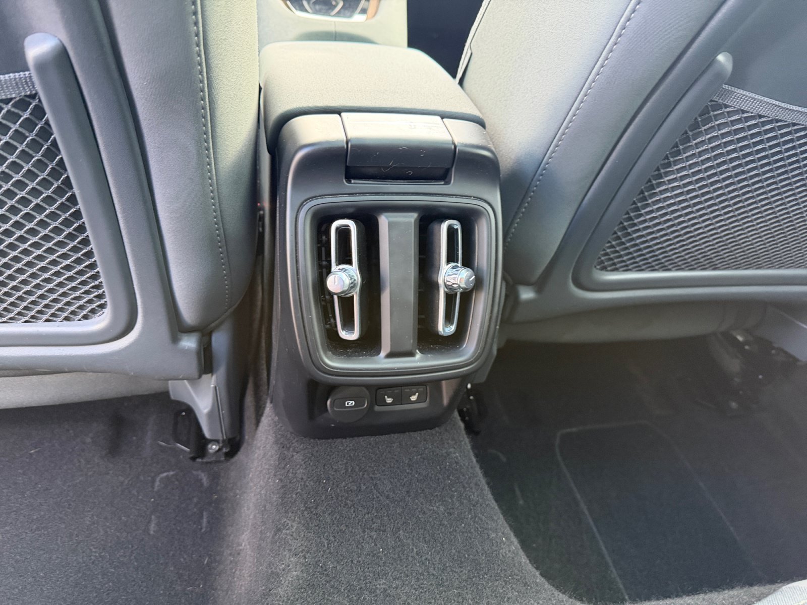 Used 2023 Polestar Polestar 2 w/ Pilot Pack FWD image 28