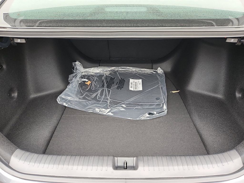 Certified 2025 Honda Accord SE image 17