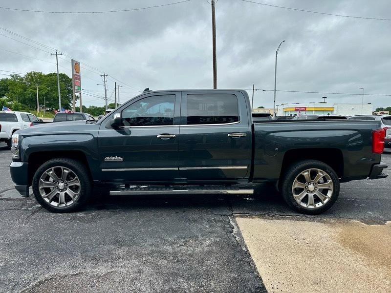 Used 2018 Chevrolet Silverado 1500 High Country RWD image 5