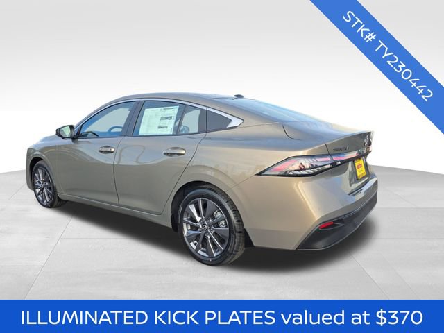 New 2026 Nissan Sentra SL w/ Floor Mat Package FWD image 5