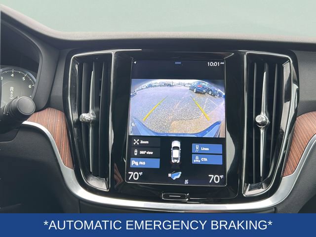 Used 2022 Volvo S60 B5 Inscription image 11