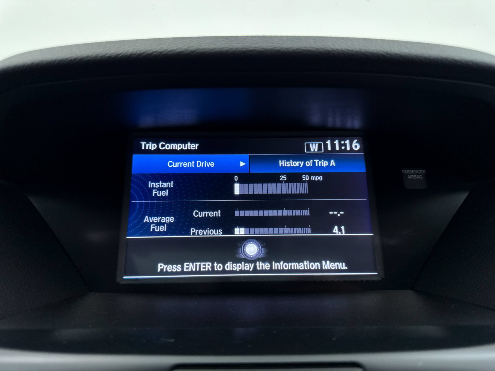 Used 2020 Acura MDX FWD image 17