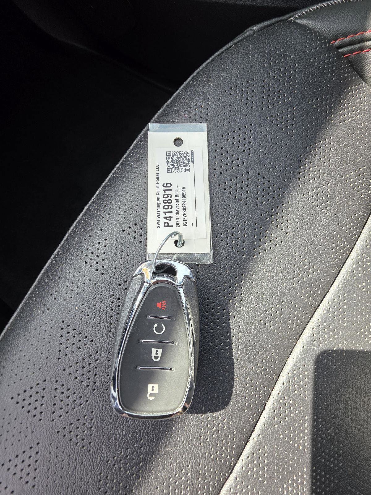 Used 2023 Chevrolet Bolt EUV Premier w/ Sun & Sound Package image 29