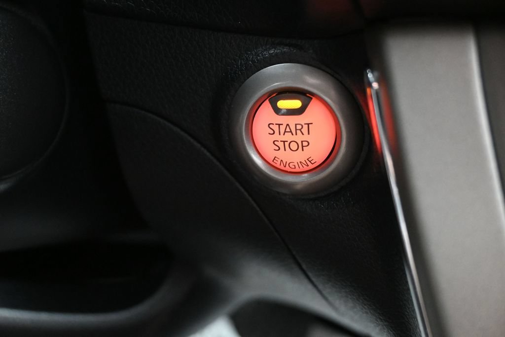 Used 2013 Nissan Sentra SV w/ Driver Pkg FWD image 20