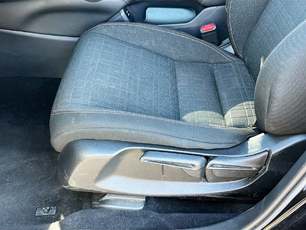 Used 2024 Honda HR-V Sport image 18