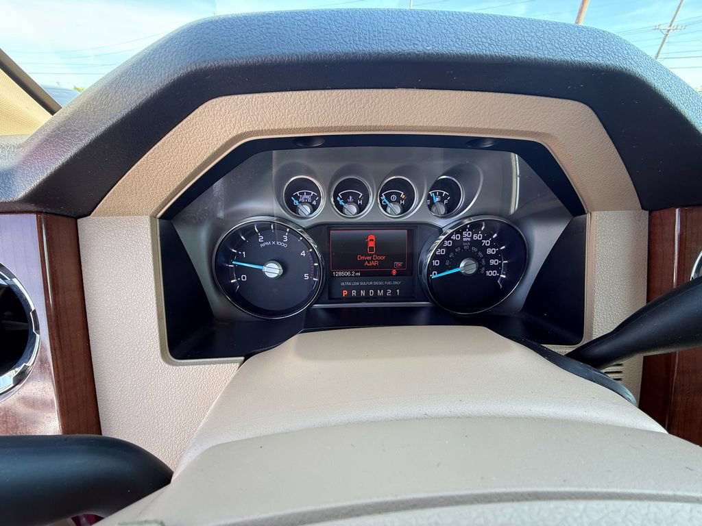 Used 2015 Ford F250 King Ranch w/ King Ranch w/Chrome Package image 17