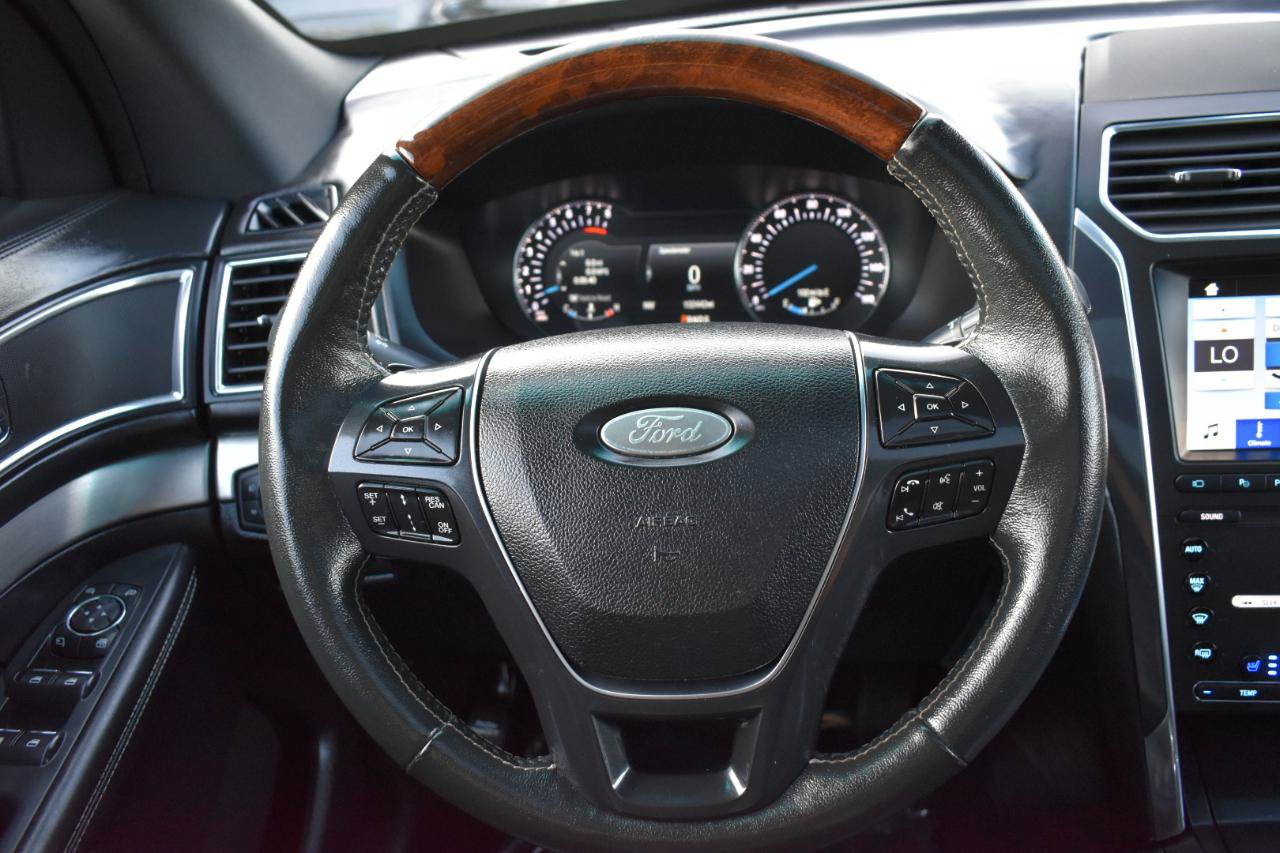 Used 2019 Ford Explorer Platinum AWD/4WD image 14
