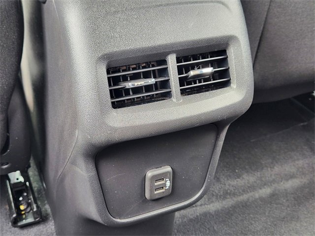 Used 2023 Chevrolet Equinox LT w/ Driver Convenience Package image 29