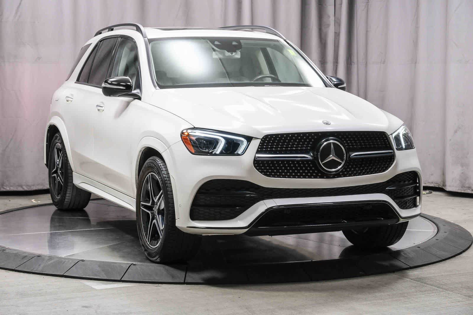 Used 2020 Mercedes-Benz GLE 450 4MATIC image 5