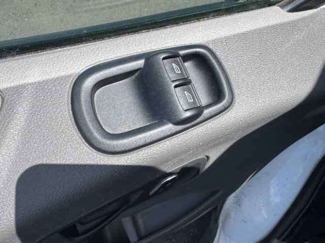 Used 2023 Ford Transit 350 XLT image 38